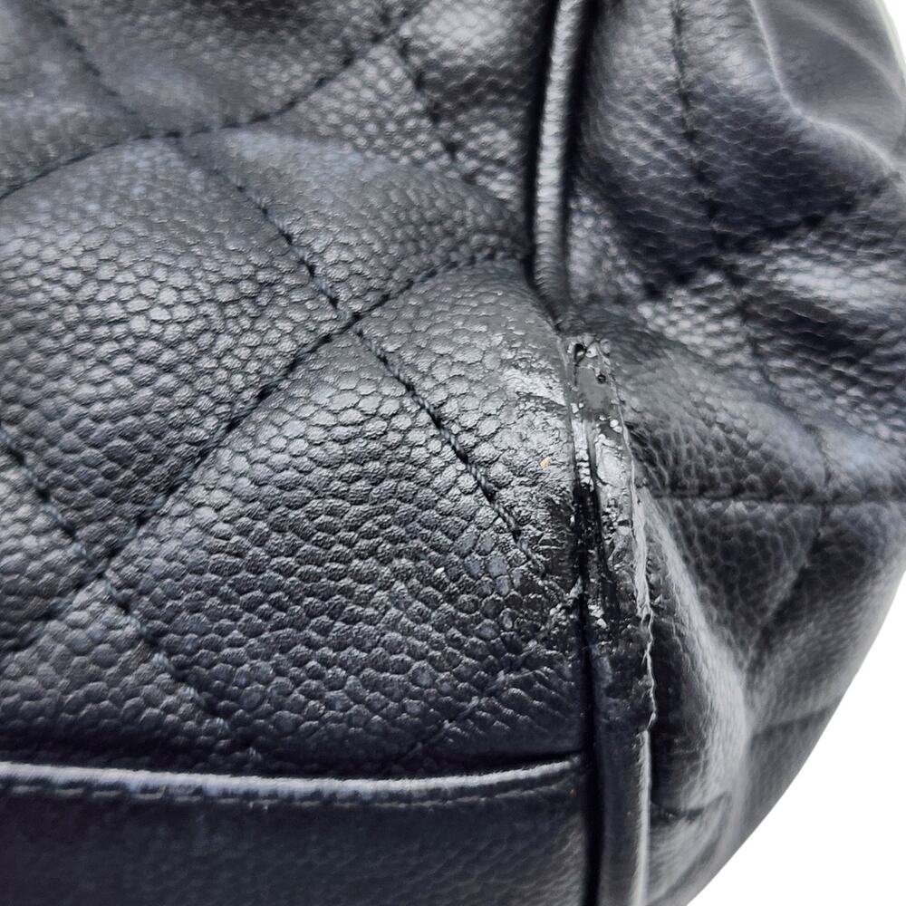 CHANEL Black Quilted Lambskin Shoulder Bag with Chain Strap - Picture 15 of 15